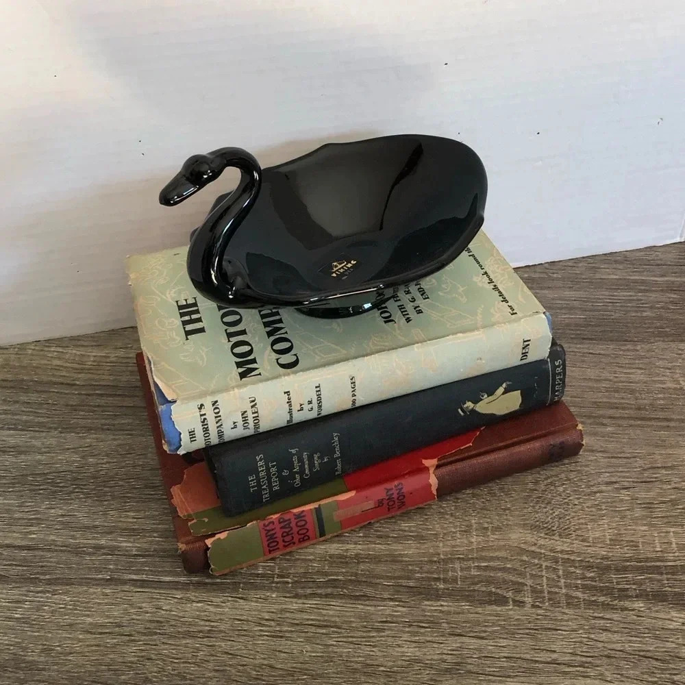 Vtg Viking Glass Black  Swan Candy Dish